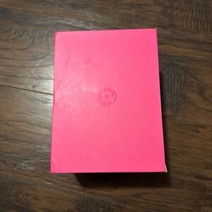 Beats by Dre Over-Ear Headphones - Pink